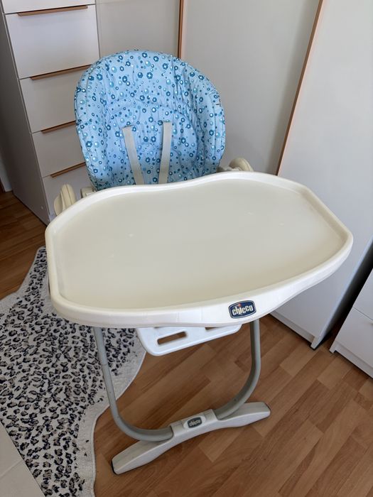Продам стульчик для кориления chikko