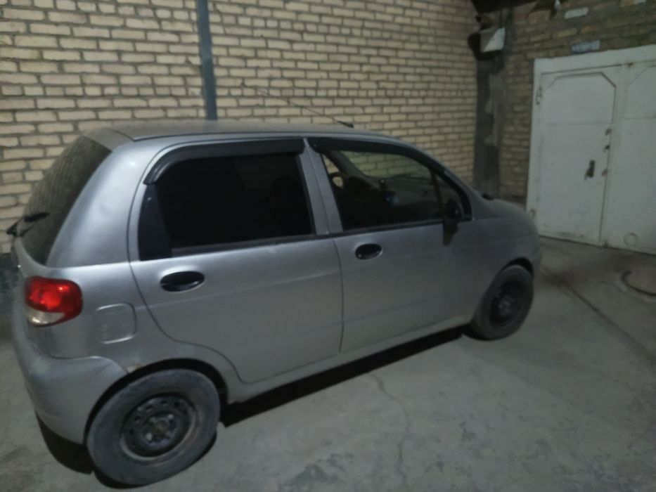 Матиз пол люкс сотилади