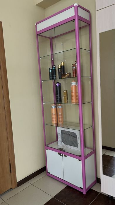 Продам витрину, стеклянный шкаф