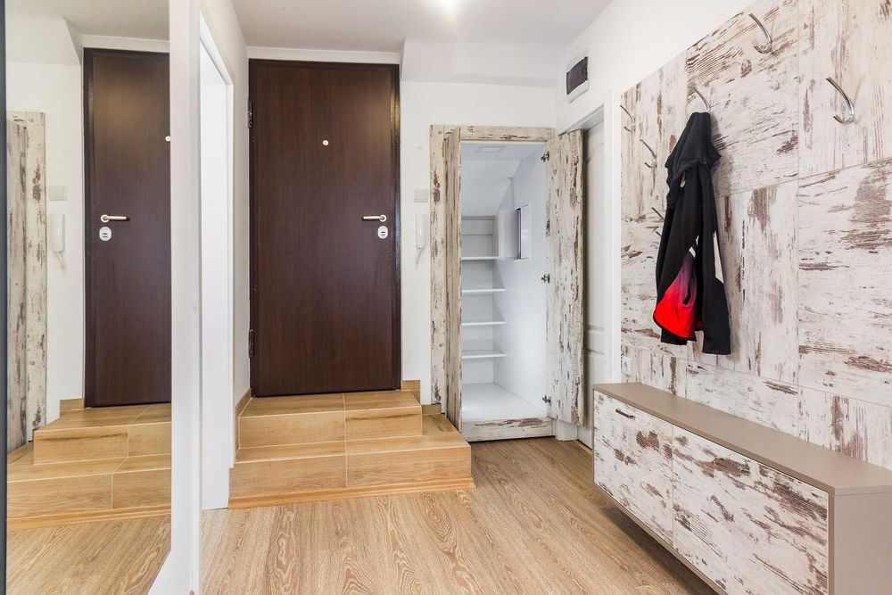 Продава се Етаж от къща в Пловдив, Младежки Хълм - 180 кв.м за 6 €/кв.м - Снимка #8