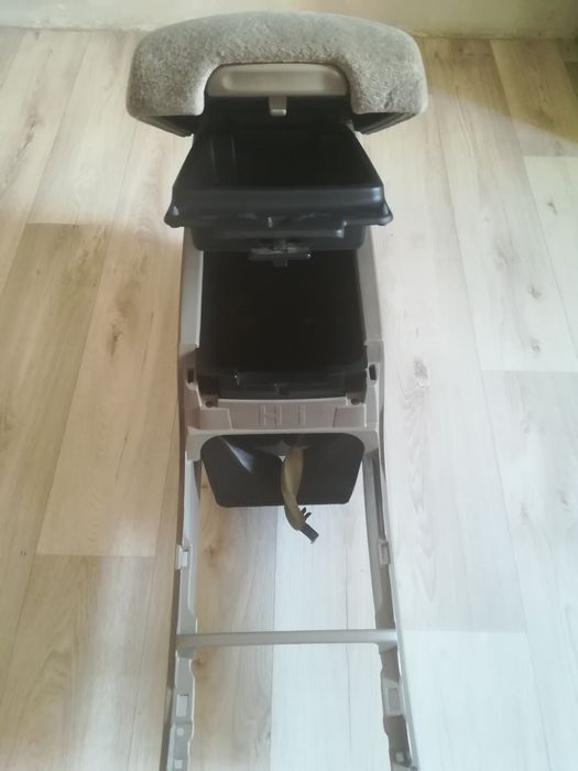 Консоль на камри 30 35