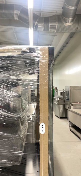 Реновирани хладилни витрини