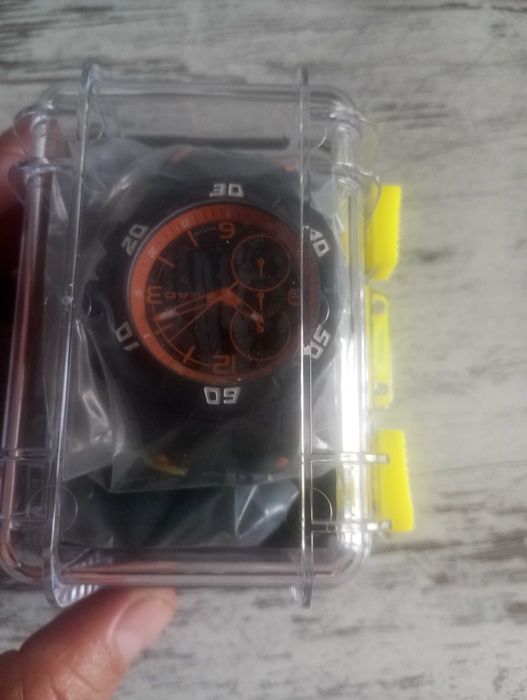 Нова цена! Нов мъжки часовник Head