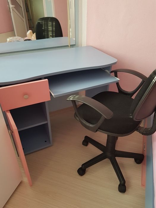 Мебели за спалня