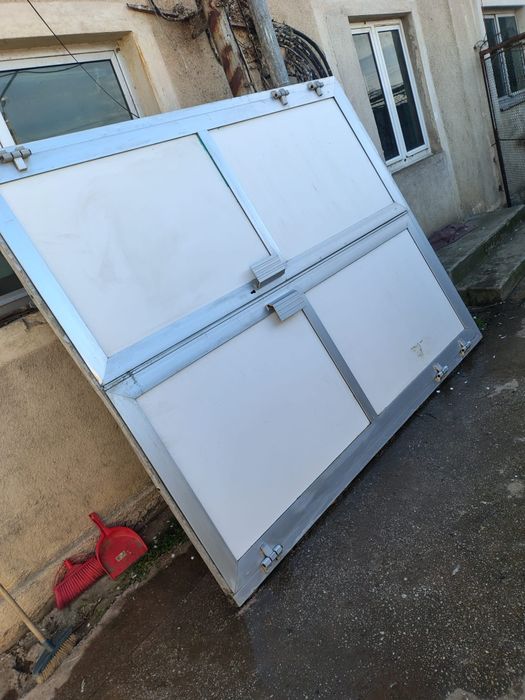 Poartă din aluminiu