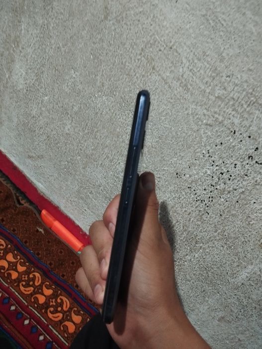 Infinix smart 6 plus holati yaxshi