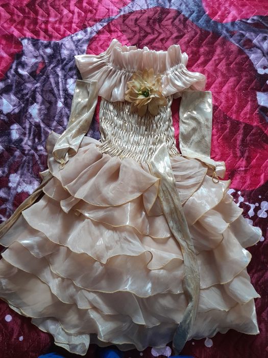 Продам детские вещи