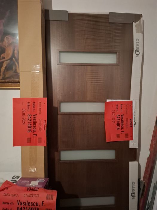 Ușa interior cu toc