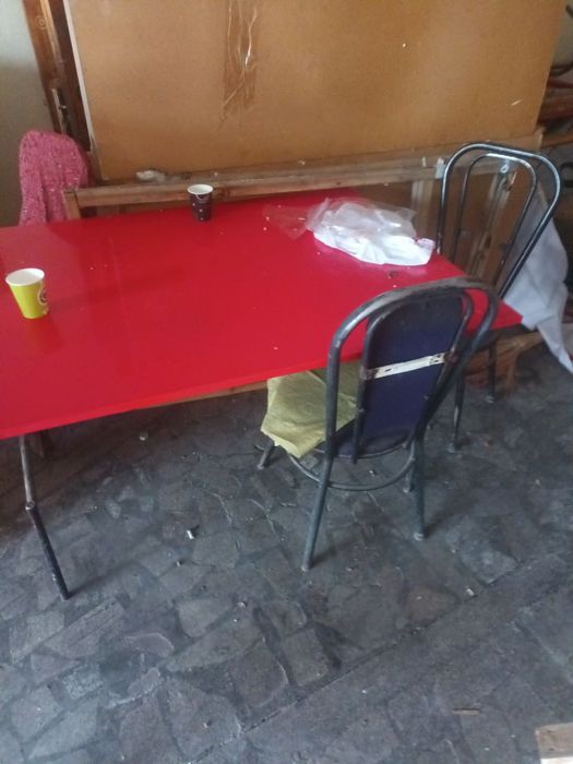 Стол стул сотилади 16 стол 4 стул