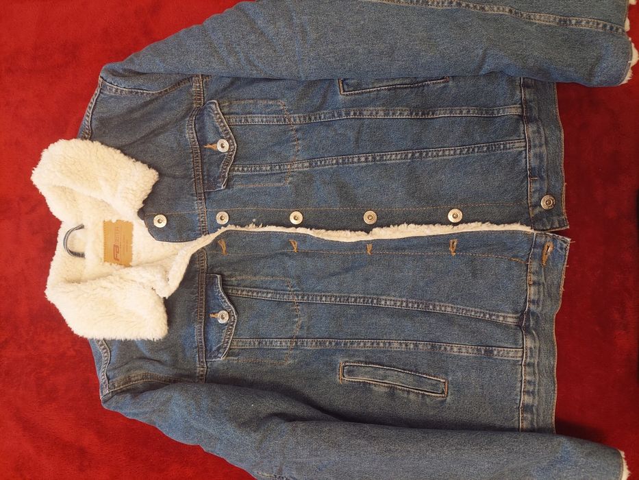 Geaca de blugi imblanita