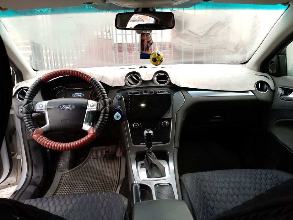 Продам машину Форд Мондео.Амереканец