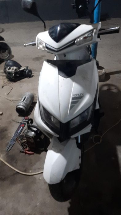 Продам м8 пробег 1654