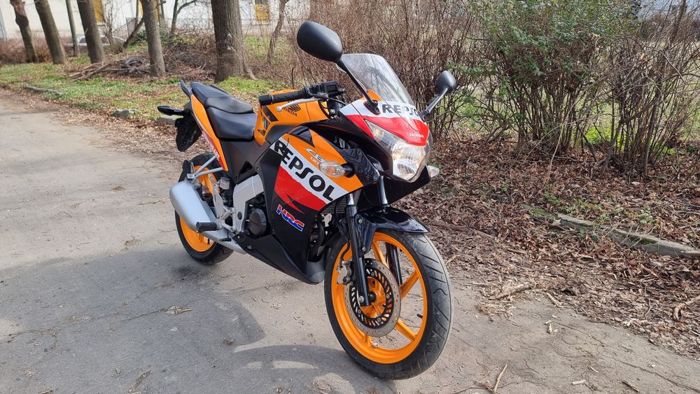Honda CBR 125 R Repsol replica HRCnu aprila
