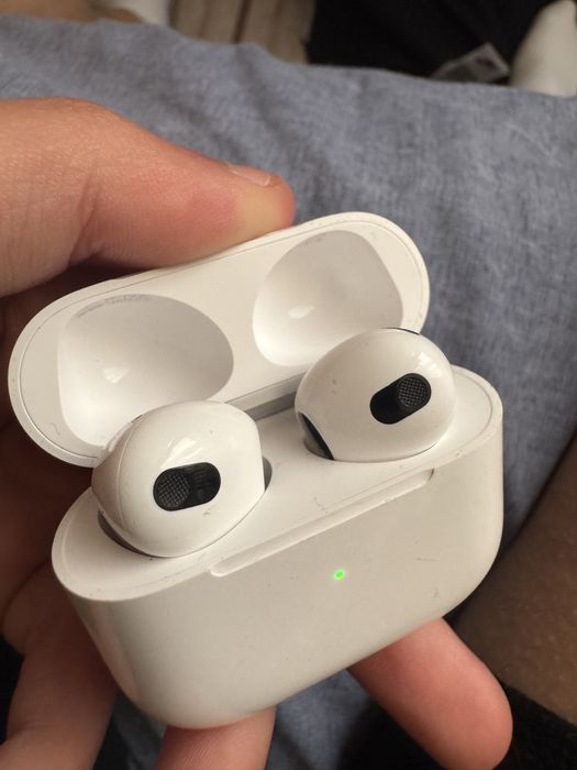 Airpods apple rd3