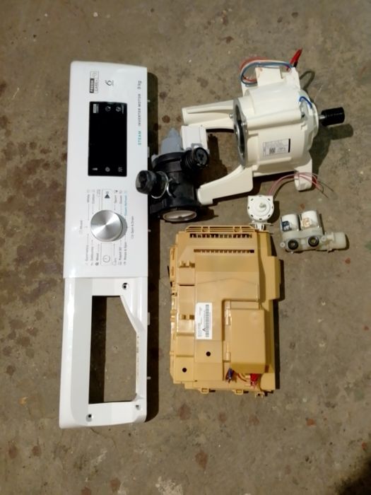 Продавам останали части за перални