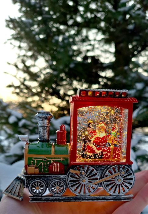 Новогодние игрушки