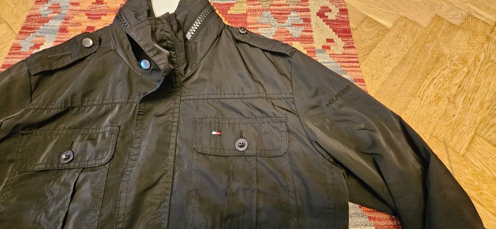 Jacheta primavara Tommy Hilfiger - masura M / ca noua