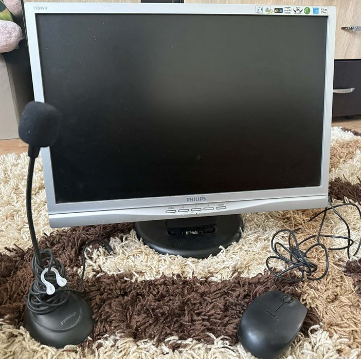 Monitor Philips  +mouse si microfon