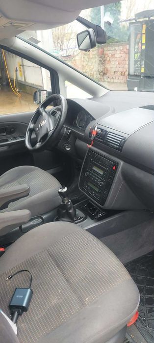 Кола Сеат Алхамбър