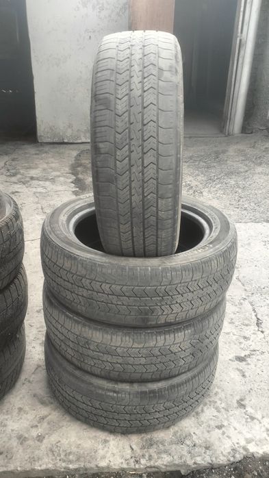 Продам шины комплект