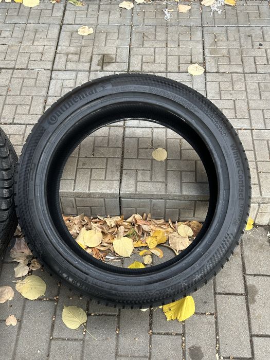 Зимни гуми CONTINENTAL WinterContact TS 870 P (255/40R19 100V XL FR) / DOT2025 - Като нови