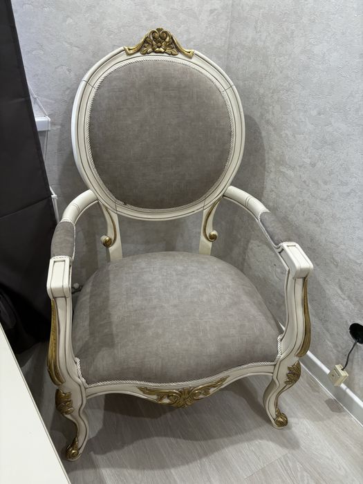 Продается  диван и 1 кресла