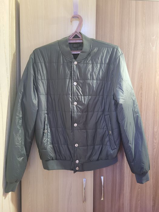 Куртка на кнопках