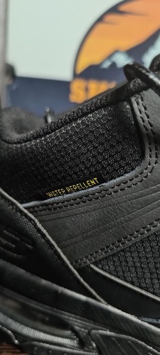 Продаём новые ботинки