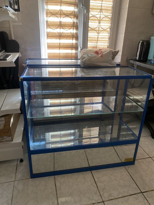 Витрина стекло бу
