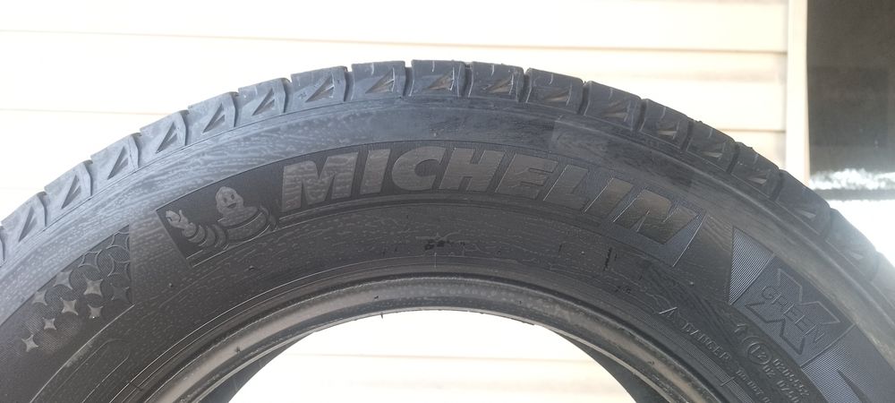 Продам зимнию MICHELIN