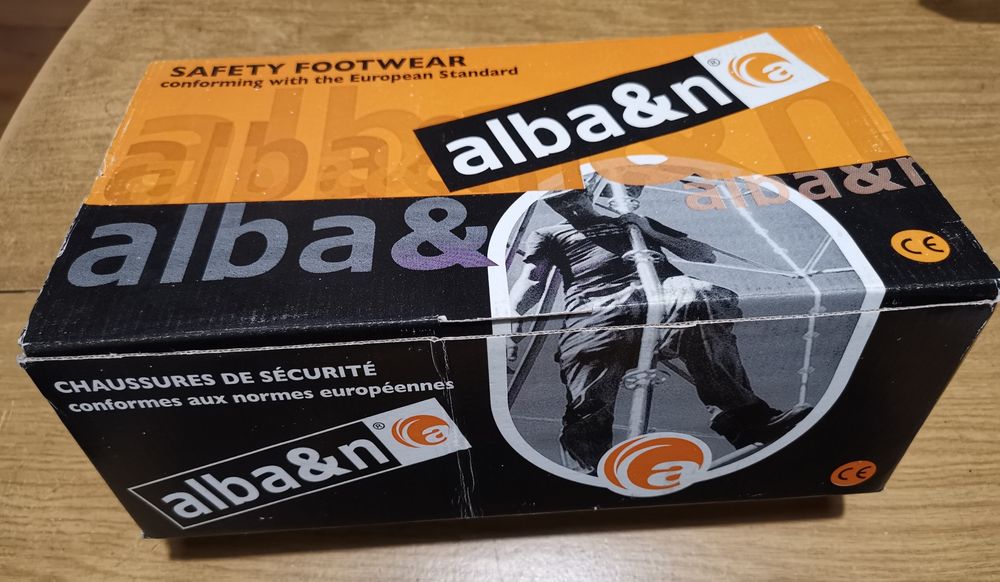 Обувки N°42, N°41