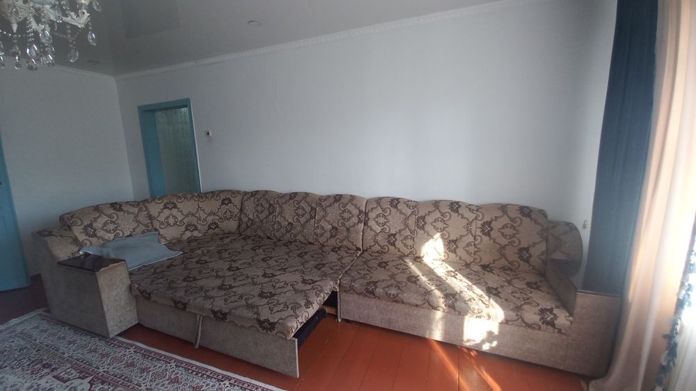 Диван б/у хороший