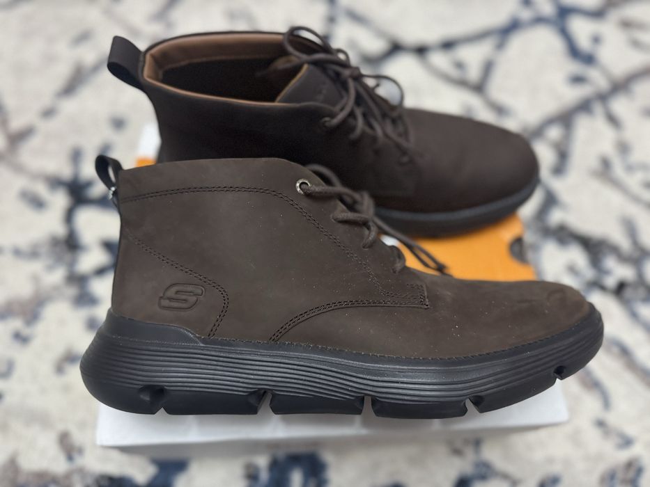 Мужские ботинки Скечерс из натурального нубука