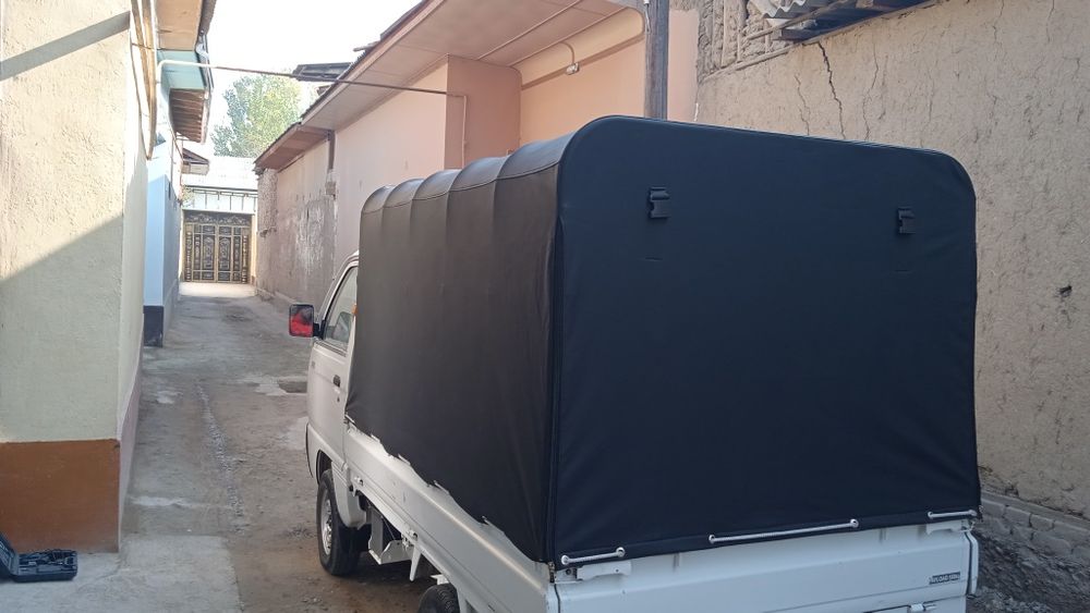 Laboga tent sotiladi yig'iladigan yangi uzbekiskiysi Namanganda