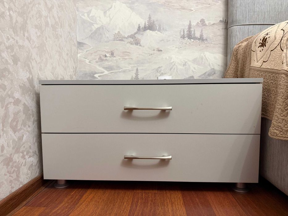 прикроватная тумба