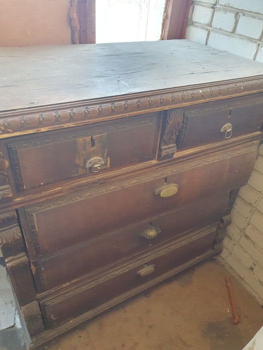 Продам раритетный комод