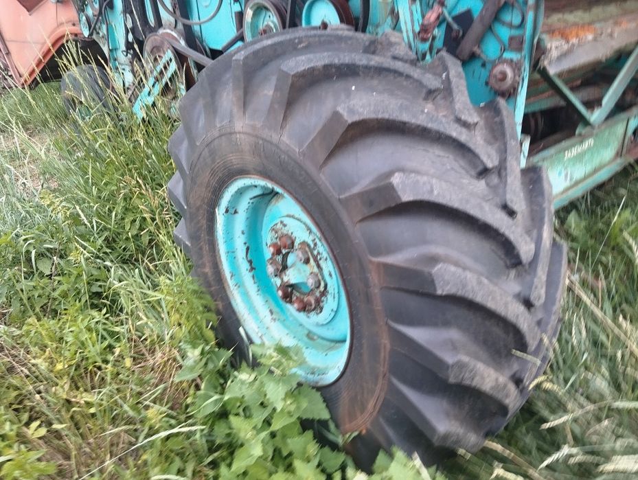 Продам на запчасти енесей