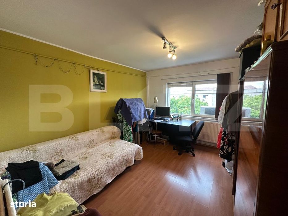 Apartament 3 camere, zona Centrul Multifunctional