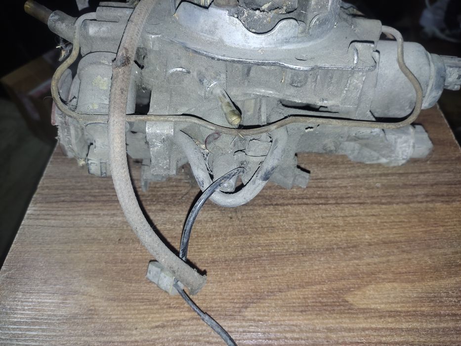 Продам карбюратор на гольф 2 1.6