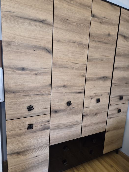 Гардероб като нов