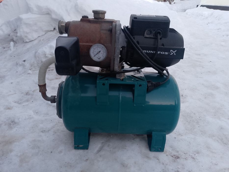 Продам б/у водяной насос Грондфос