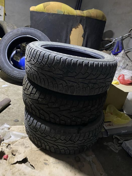 Продаю шины R16.