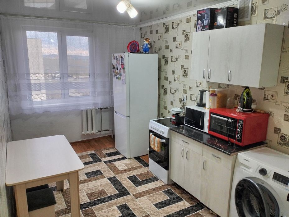 Полуторка на бульваре