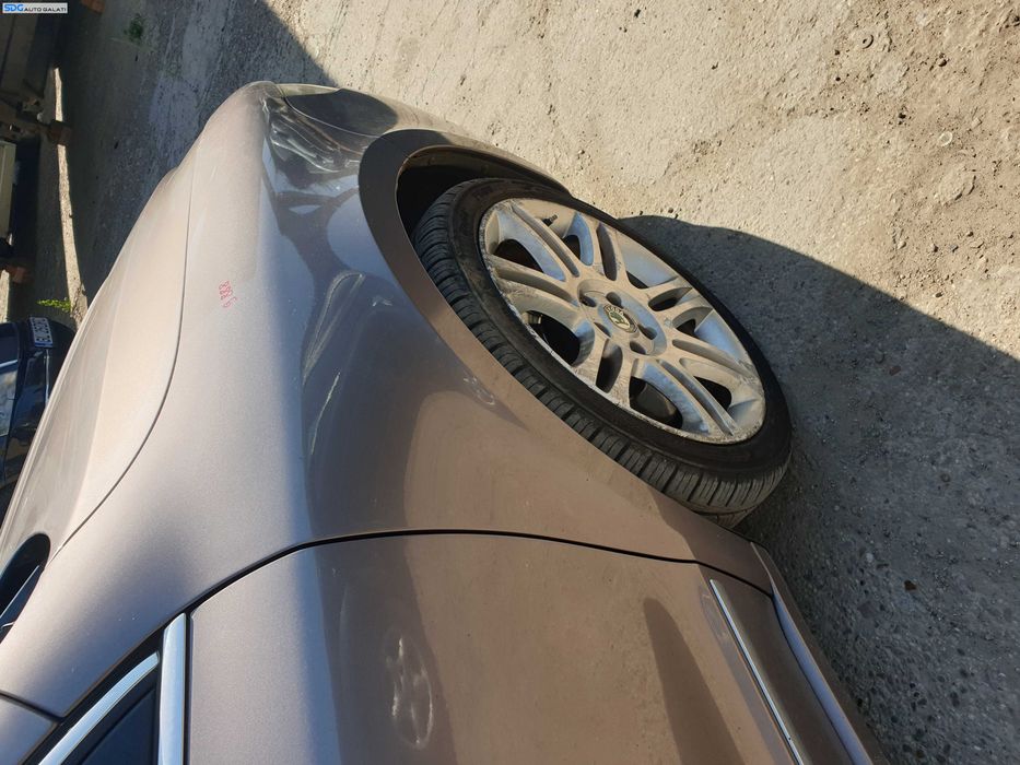 Aripa Dreapta Fata cu Imperfectiuni Skoda Superb 2 Break Combi NFL Non Facelift 2008 - 2013 Culoare Amethyst Purple Metallic 9888 [K0043]