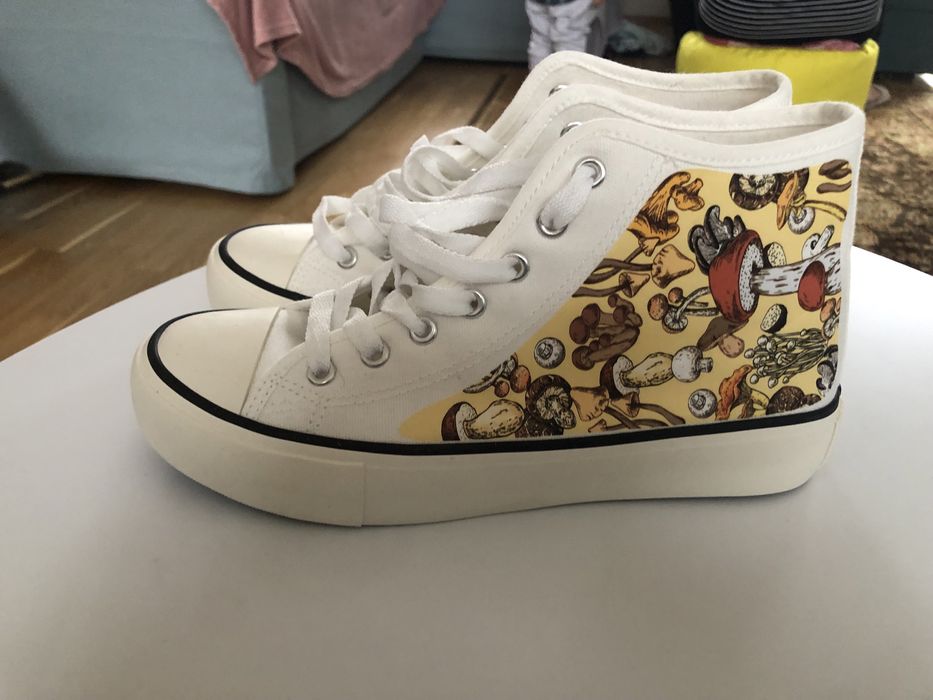 Tenisi / bascheți / teneși imprimeu ciuperci, Converse-style, 38
