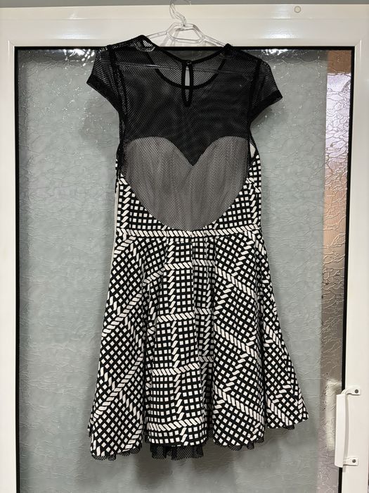 Дамски рокли