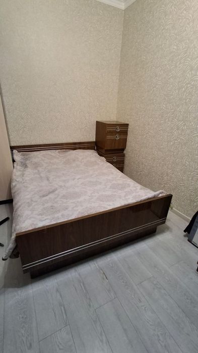 Шкаф и.  кровать