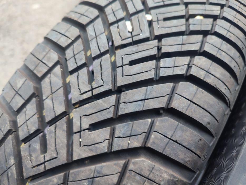 185/60/18" 4бр Continental all season contact 2,dot3125