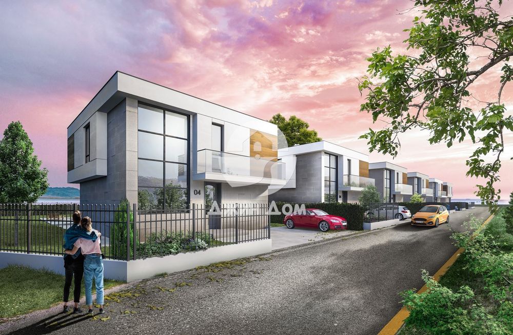 Продава се Къща в Поморие - 196 кв.м за 1531 €/кв.м - Снимка #1