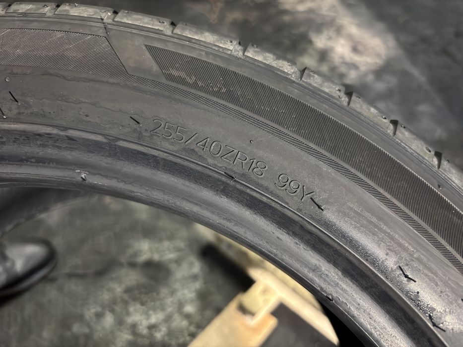 255/40ZR18 Hankook DOT2020